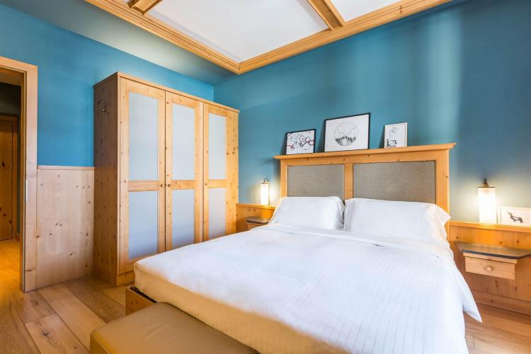 Master bedroom apartments