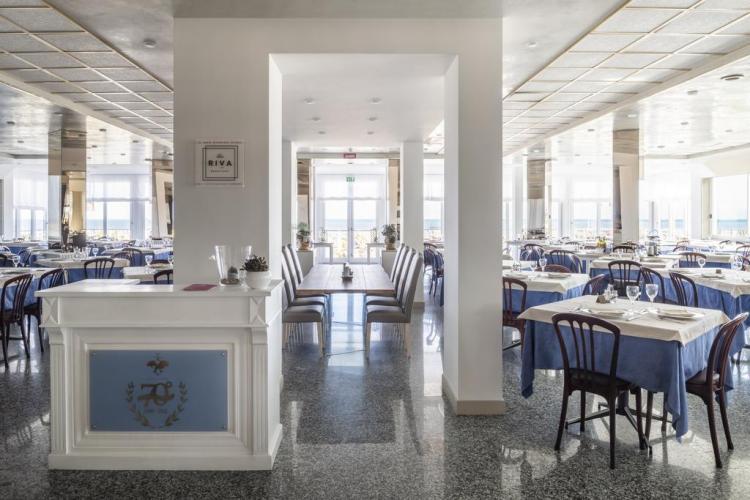 Capri sala pranzo.jpg