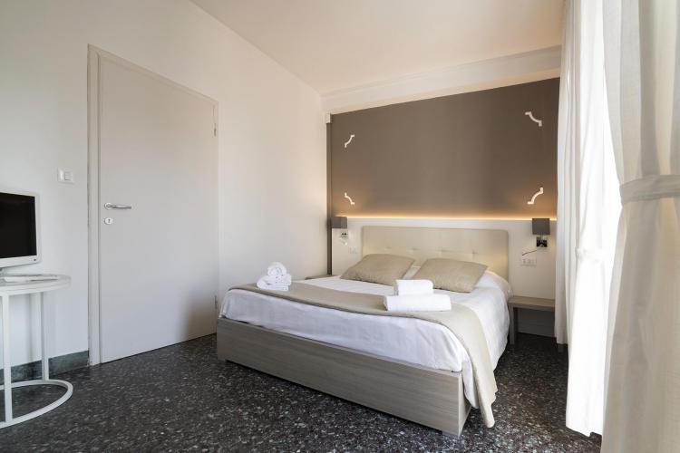 alportico-venezia-camera-A