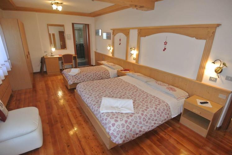 camera tripla "comfort"