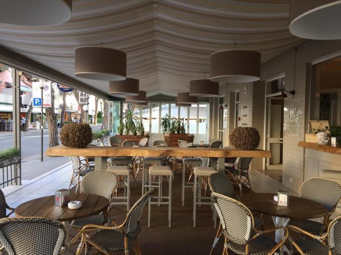 Arena terrazza bar