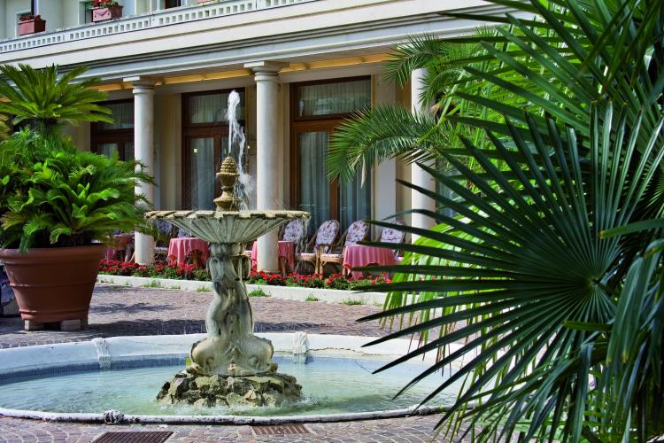 meggiorato-fontana-ingresso