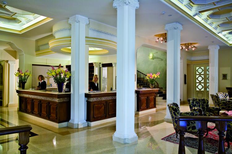 hotel-meggiorato-sala-ricevimento