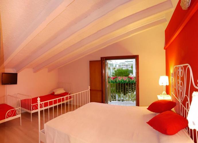 Germania camera 1.jpg