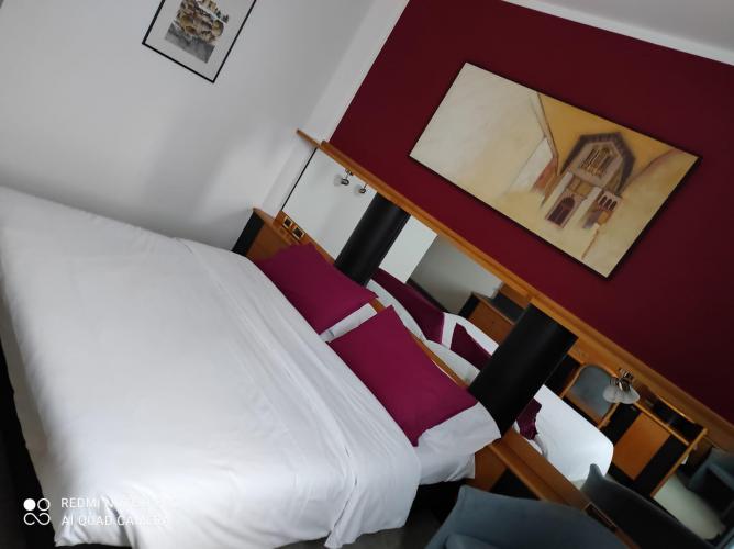 camera matrimoniale o con letti singoli