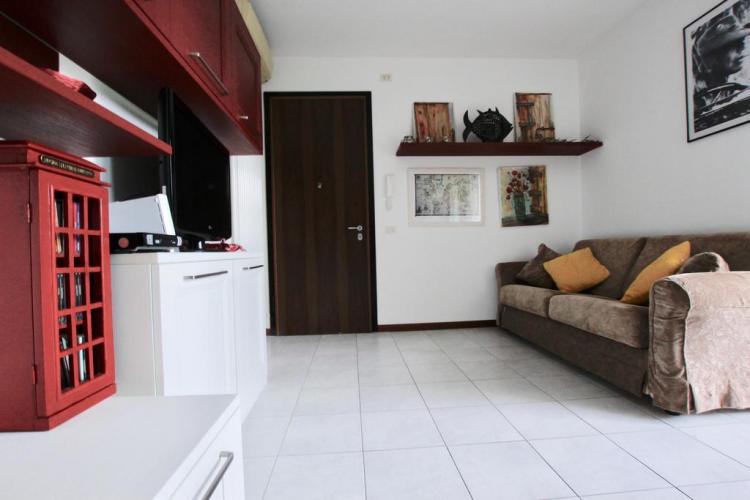 Golf Club House app. living.jpg