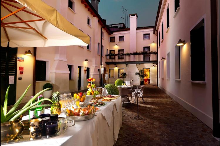 Esterno Albergo Residence Roma Camposampiero