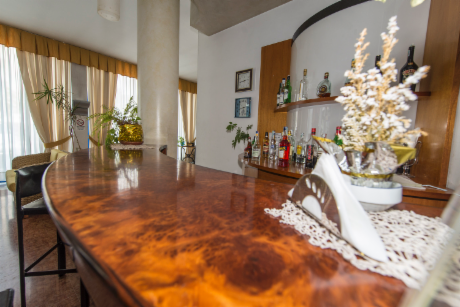 krystal grandi-36.png