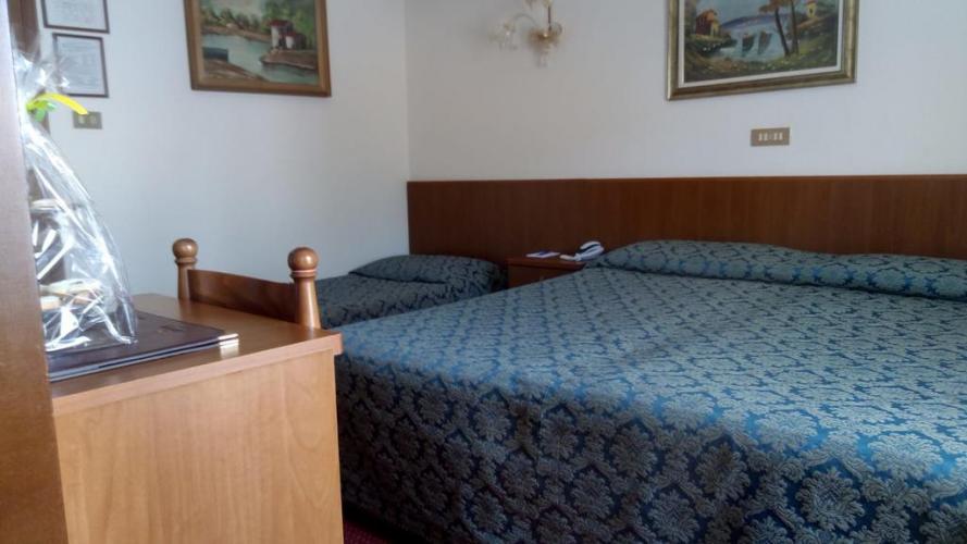 Florida camera 2.jpg