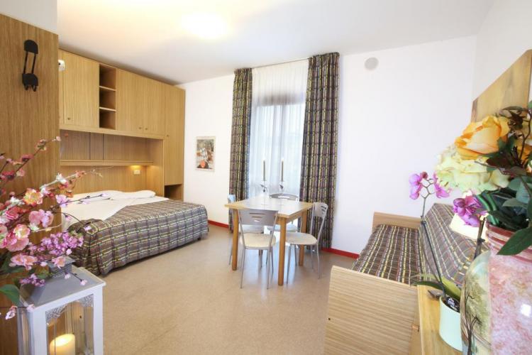 Daina camera salottino