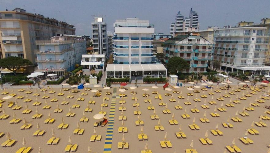 Atlantico dep.fronte mare spiaggia