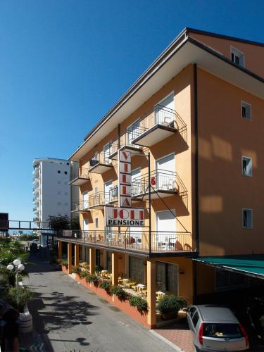 272403_2202039446735_1119797630_32678272_1569758_o