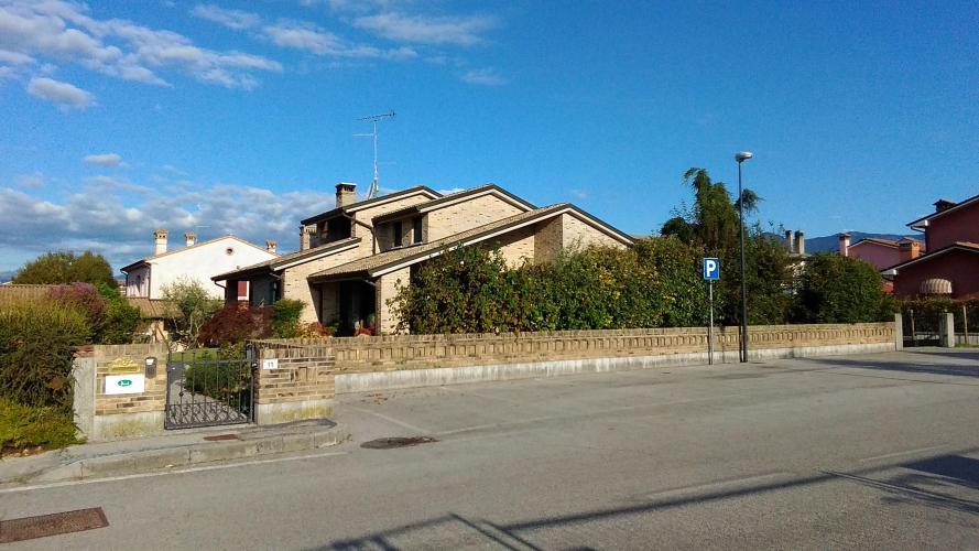 A417A05B-FE84-4A70-AA7F-D99C61134922