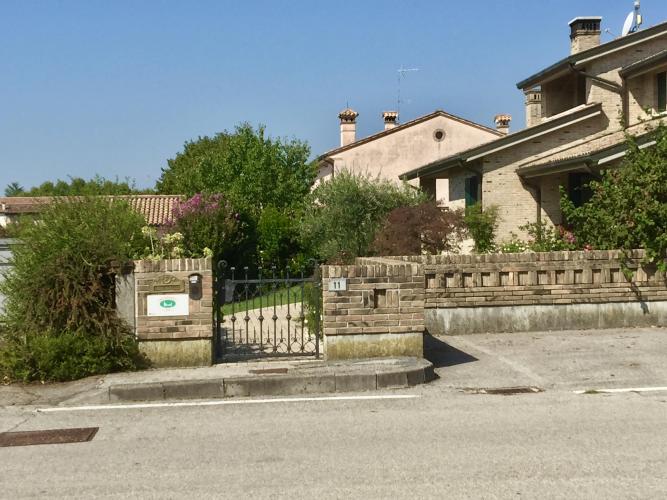 A5CB4433-2D6C-4EEE-8215-8BA9B94BCEC2_1_201_a