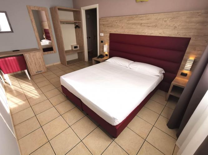 IMG_20210417_175300_edit_1266538124486427_resized_