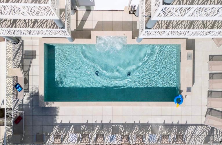 bg-foto-piscina-riscaldata-hotel-marzia-caorle-2