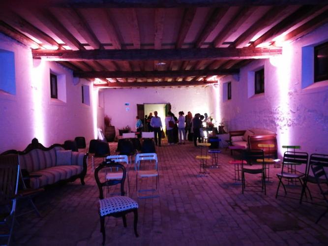 54f6efa0-e44c-4df7-9262-e95b488fdad7