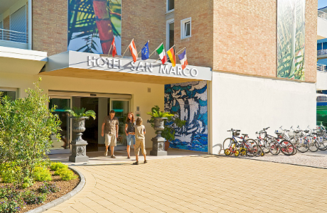 Hotel San Marco Eingang.png