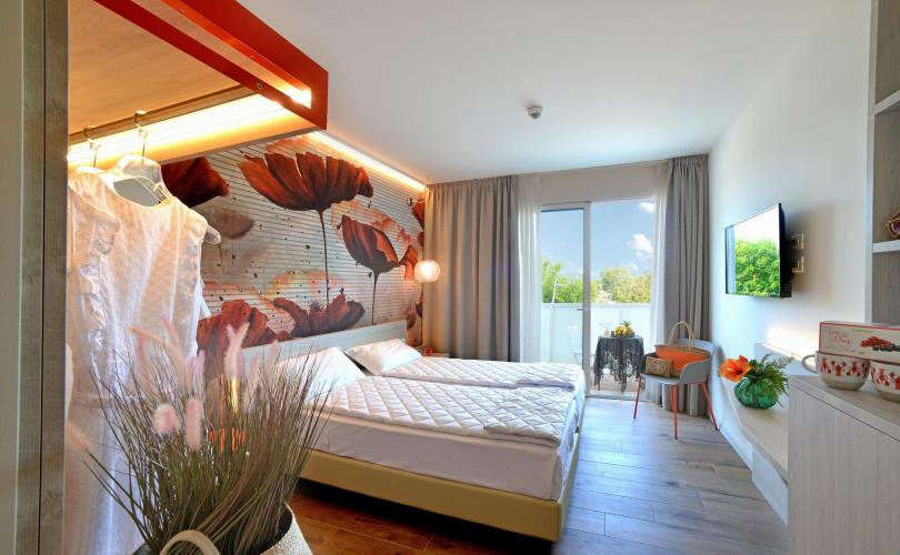 B427F773-DE1F-4039-969A-02AA1362C163