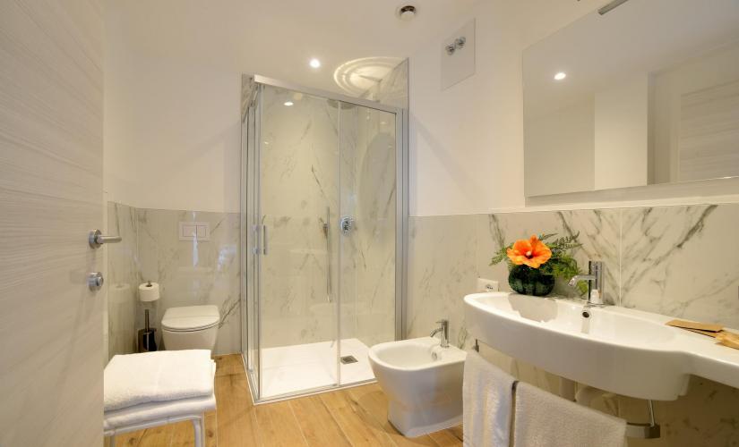 82389E22-8699-47AA-8863-FB0FD946414A