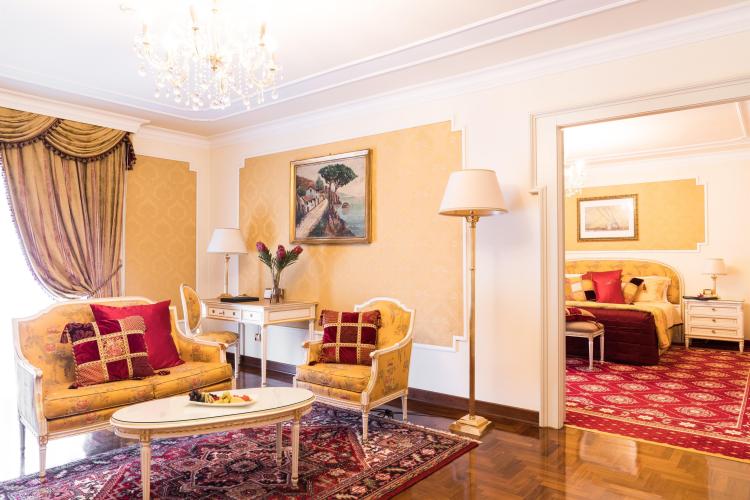 19 - AGH - Imperial Suite