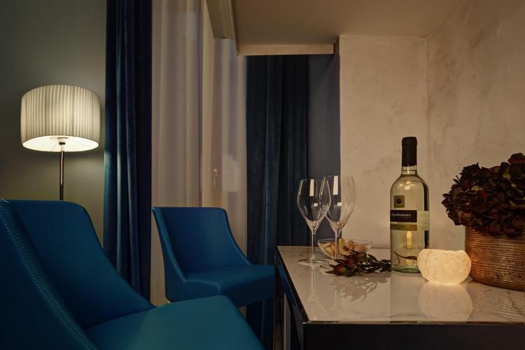 06_Carabba Suite_72dpi