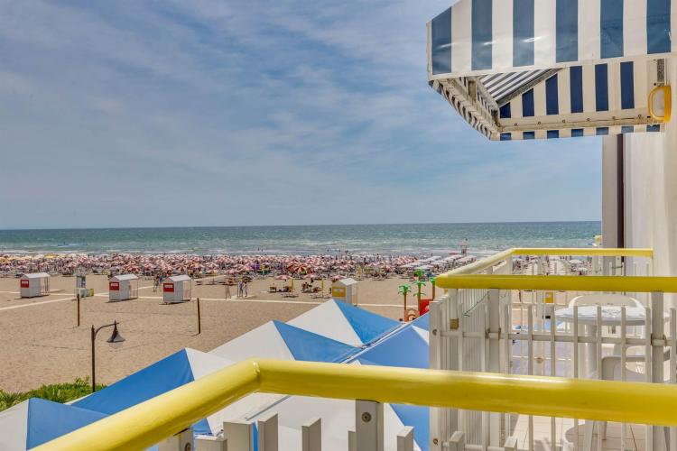 042-stanza-106-elegance-living