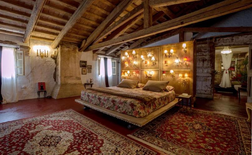 camera quadrupla deluxe