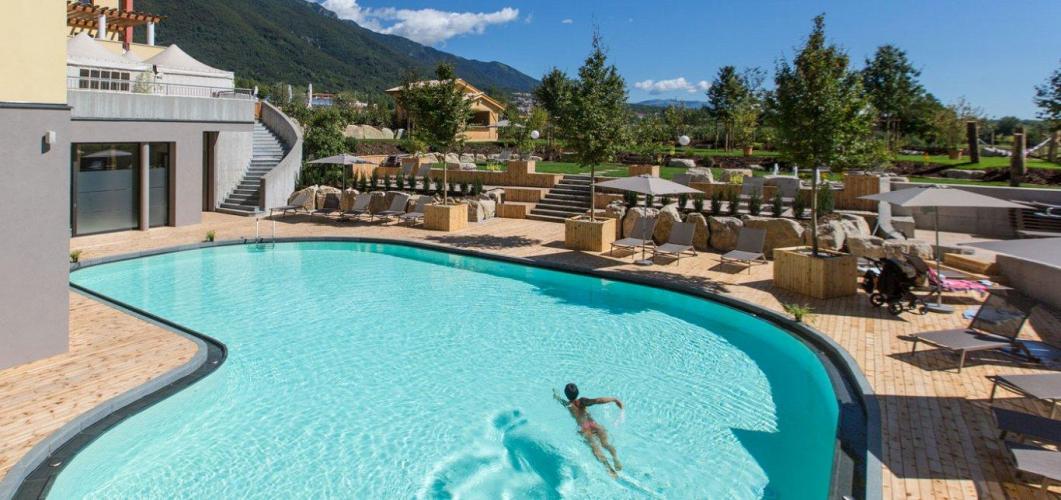 Garden Relais piscina