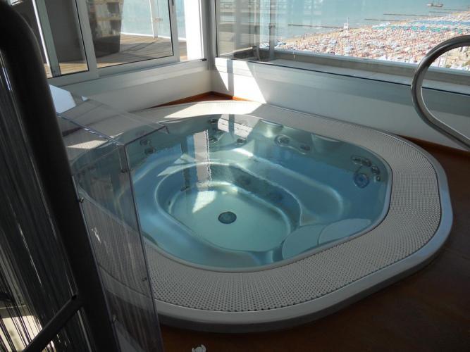 Atlantico whirlpool