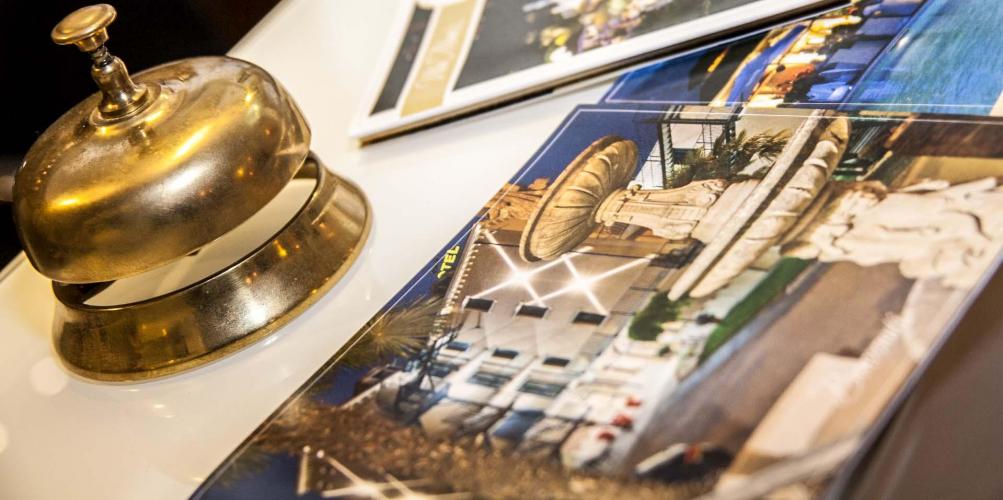 hotel-momis-CONTATTI