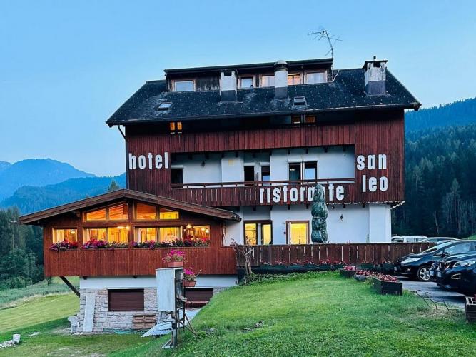 Hotel San Leo