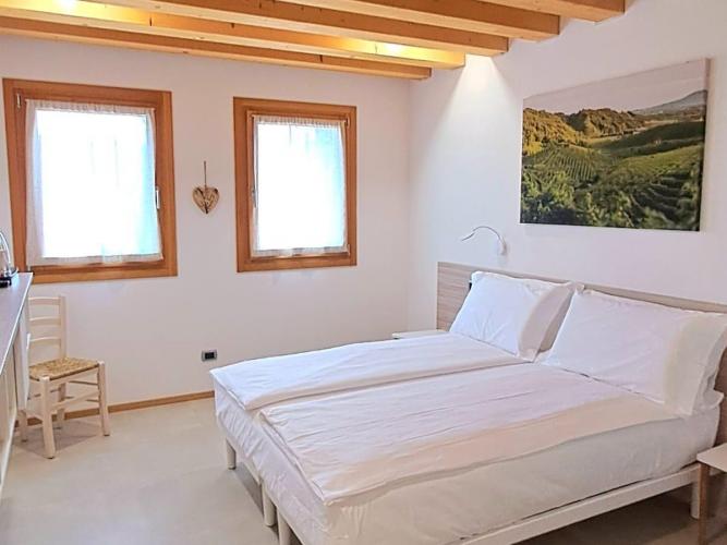 AGRIALLOGGIO CANTINA PICCOLIN - Valdobbiadene -