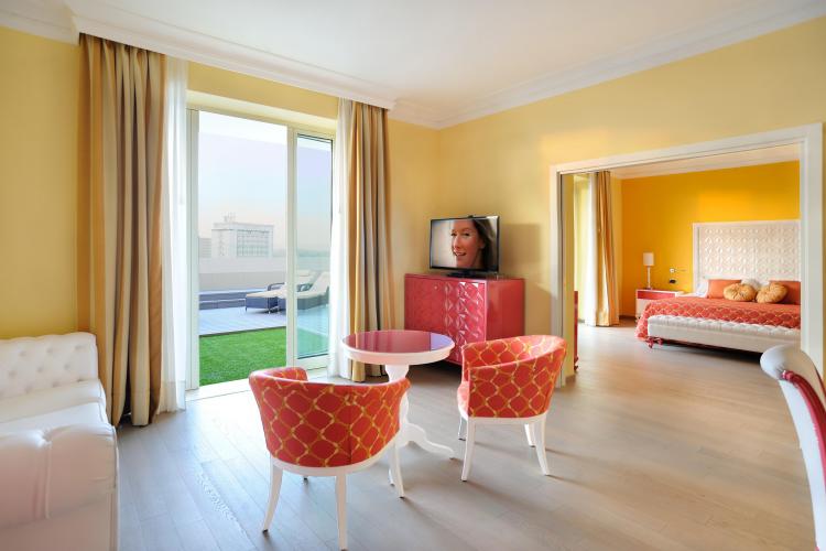 spa-suite-arancio-ingresso