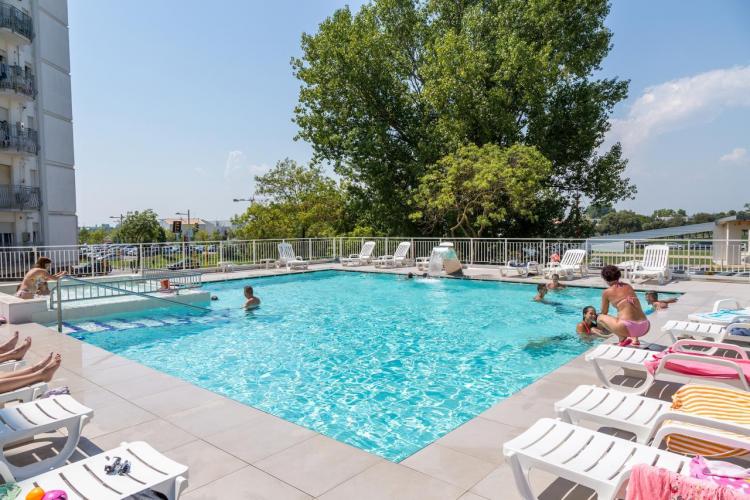 Alla Rotonda piscina