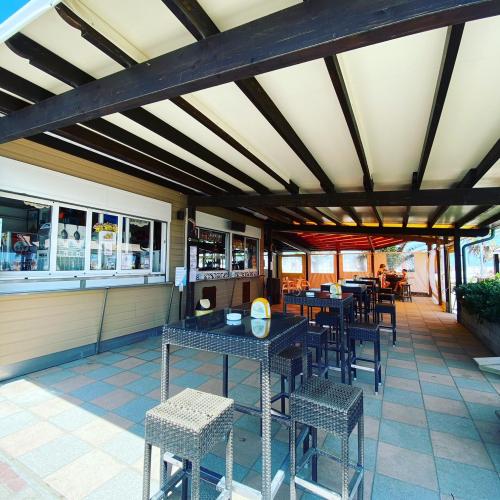 AD71F440-390A-4845-8AD3-FCBFFA82B725