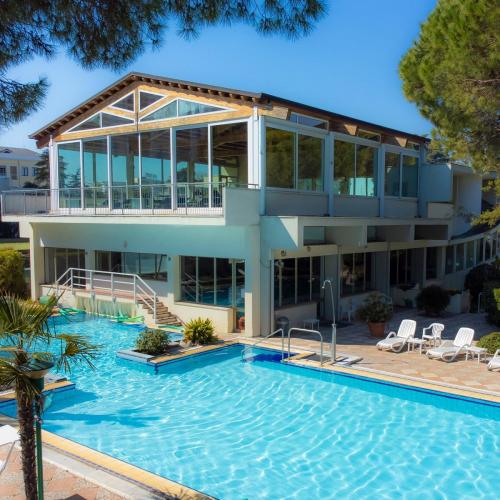 276210165_5001368103279844_1596510195960734730_n