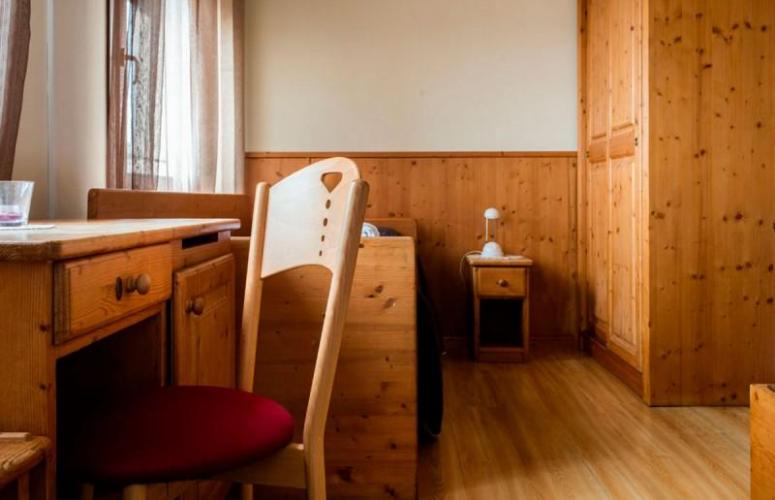 Hotel Locanda Montegrappa scrivania