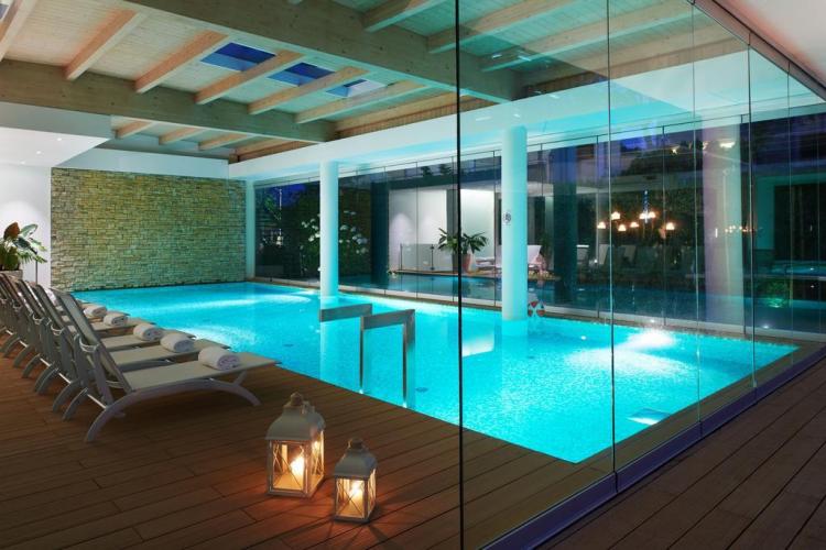 JesoloP piscina coperta.jpg