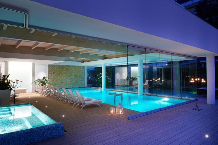 JesoloP piscine interne.jpg