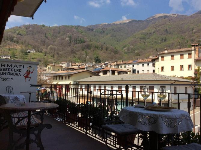 A37AF21E-0A88-4802-85D8-60380866BBD7