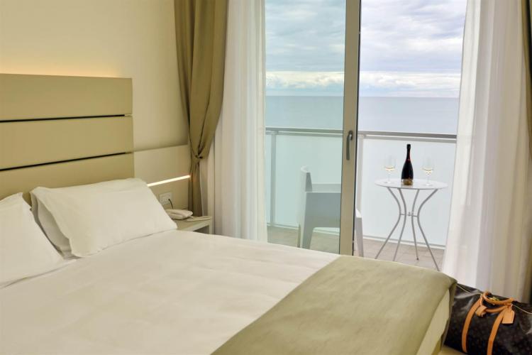 Camera Fronte mare ADRIATIC