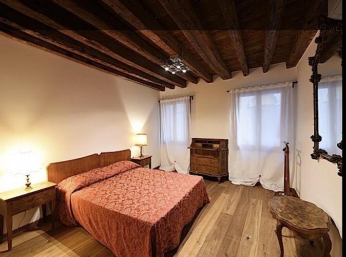 4CC2F7AE-40B8-4ED9-BD5B-9425EB33B57C