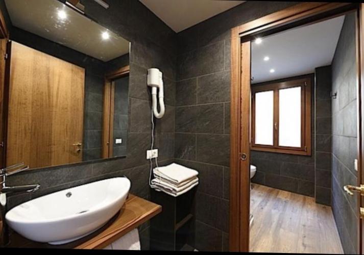 F178D5AF-3D89-433E-8321-F5F5FB83344C