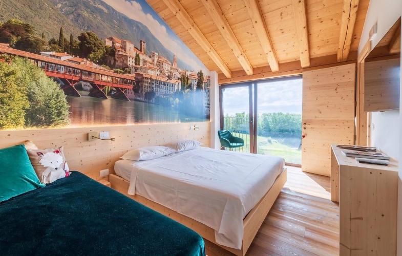 ivc332_bed_14-2048x1304-4096x2608