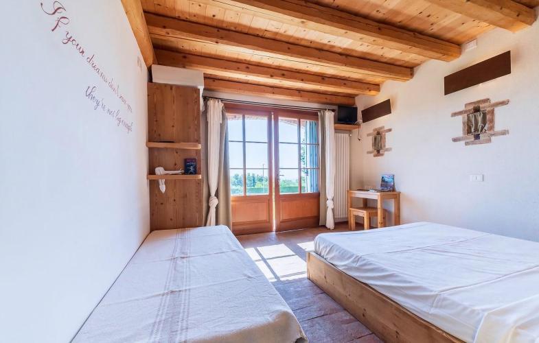 ivc240_bed_10-2048x1304-4096x2608