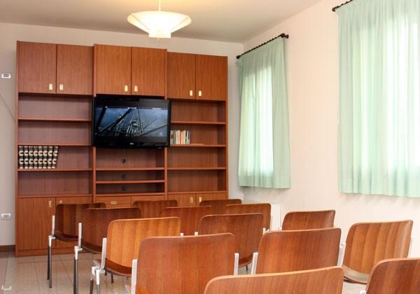 Istituto Filippin sala tv