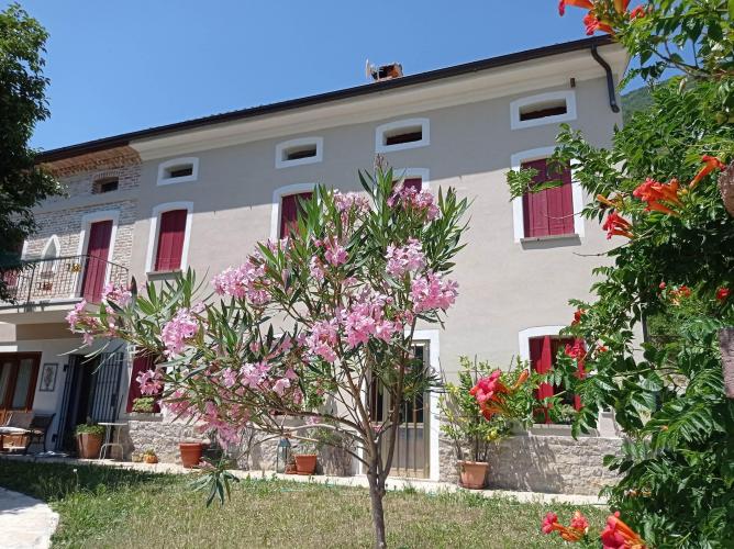 Al Giardino dei Laghi