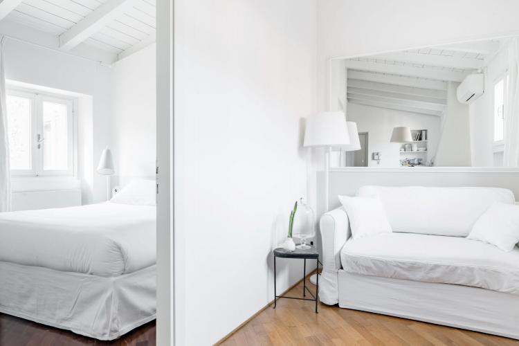 674d5a4c-6e36-4e11-b932-6ff4cf077b40