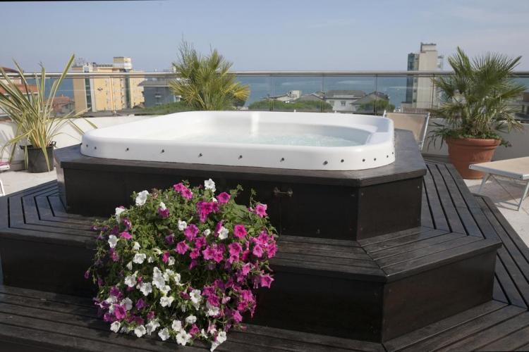 Centrale whirlpool terrazza
